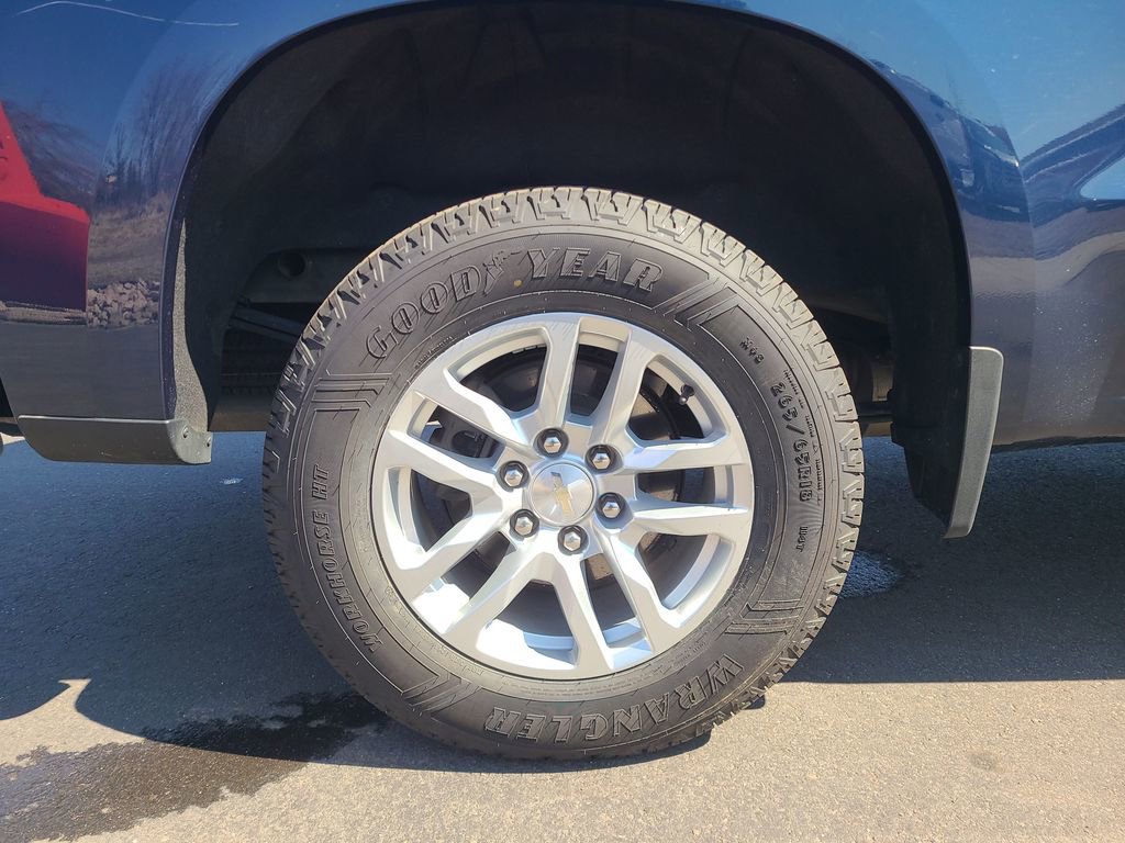 Used 2021 Chevrolet Silverado 1500 LT image 16