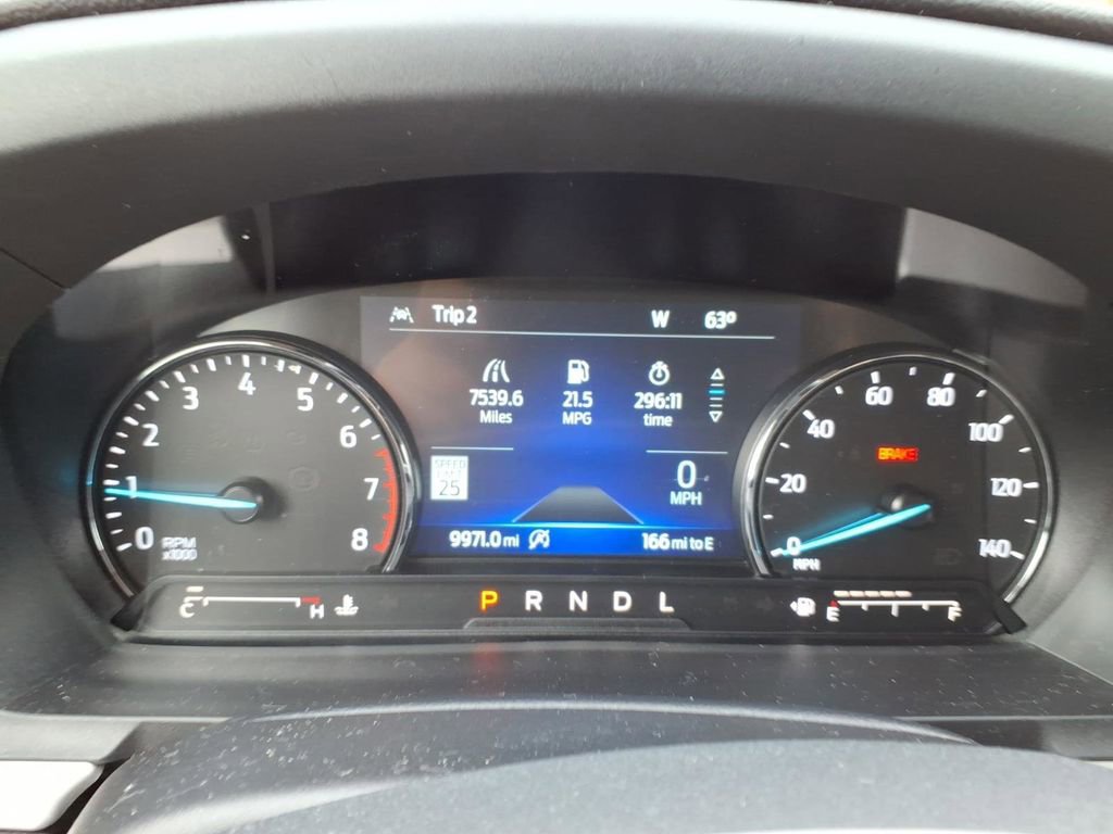 Used 2023 Ford Explorer XLT w/ Equipment Group 202A image 19