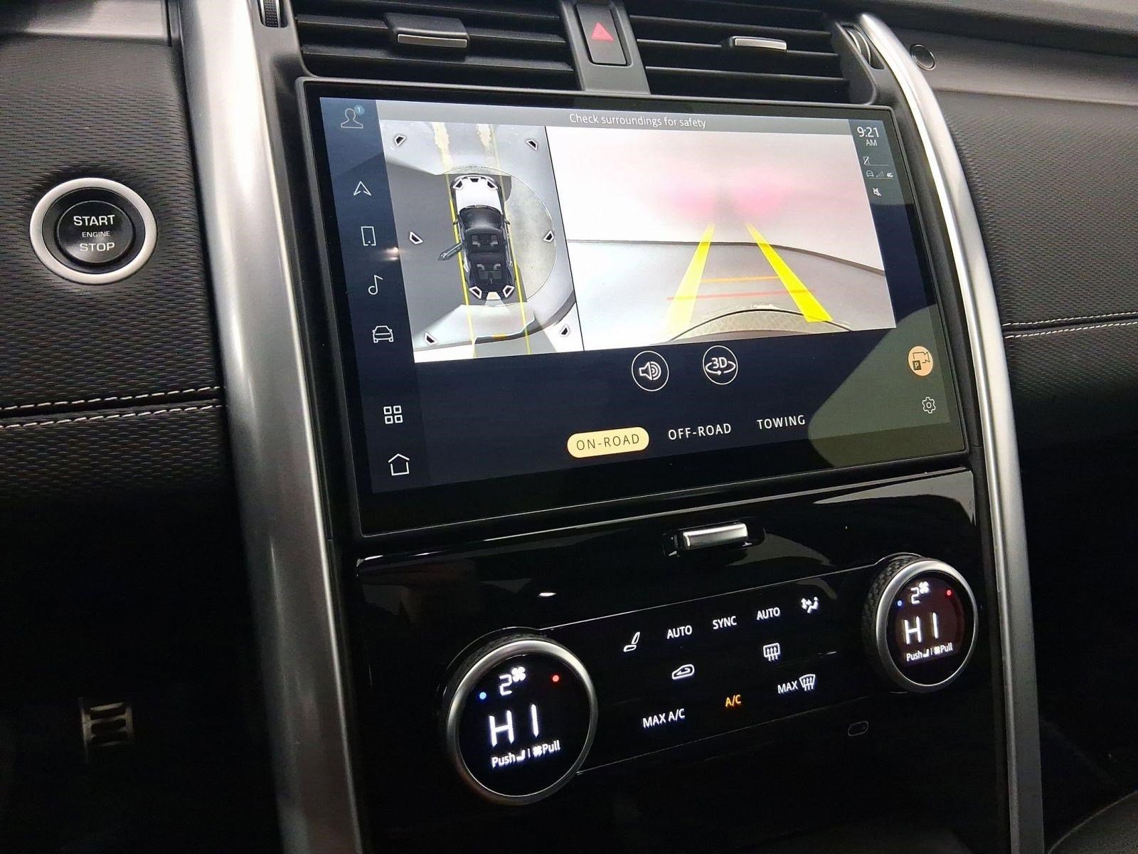 Used 2025 Land Rover Discovery Dynamic SE image 26