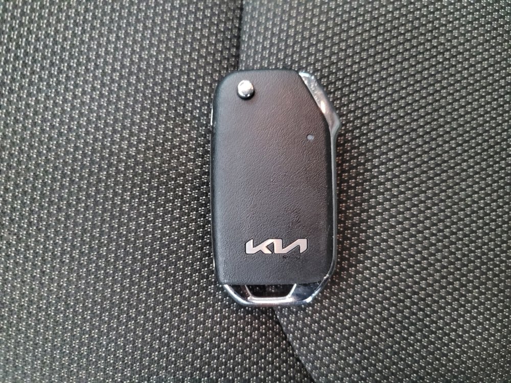 Used 2023 Kia Forte LXS image 32