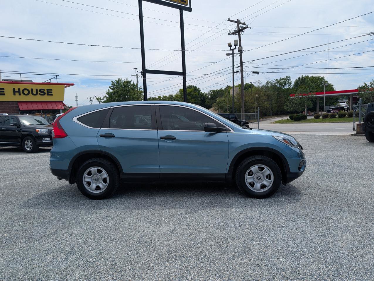 Used 2015 Honda CR-V LX image 5