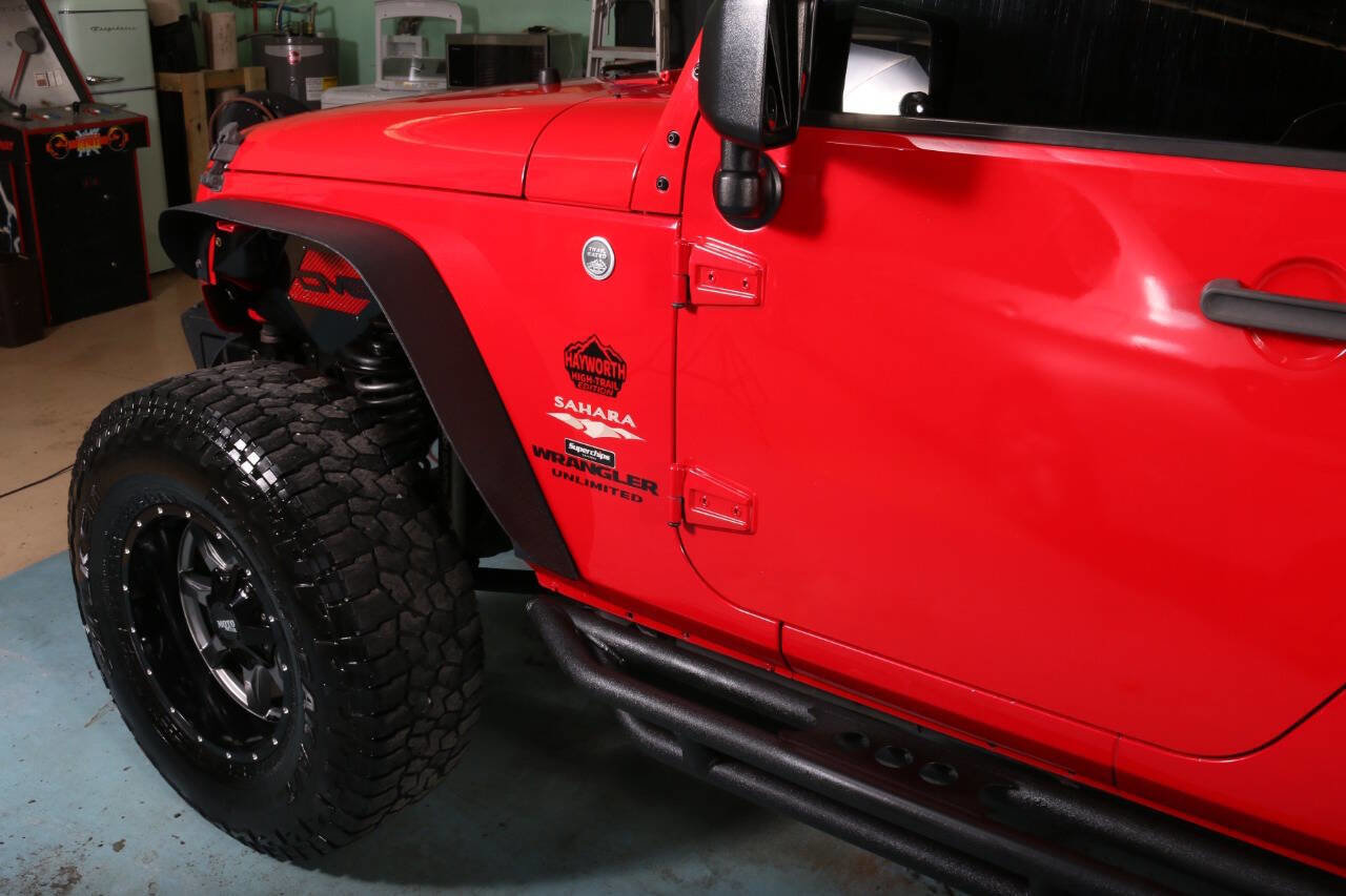 Used 2015 Jeep Wrangler Unlimited Sahara AWD/4WD image 49