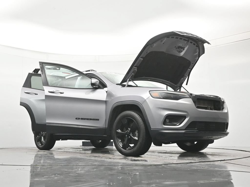 Used 2019 Jeep Cherokee Latitude Plus AWD/4WD image 48