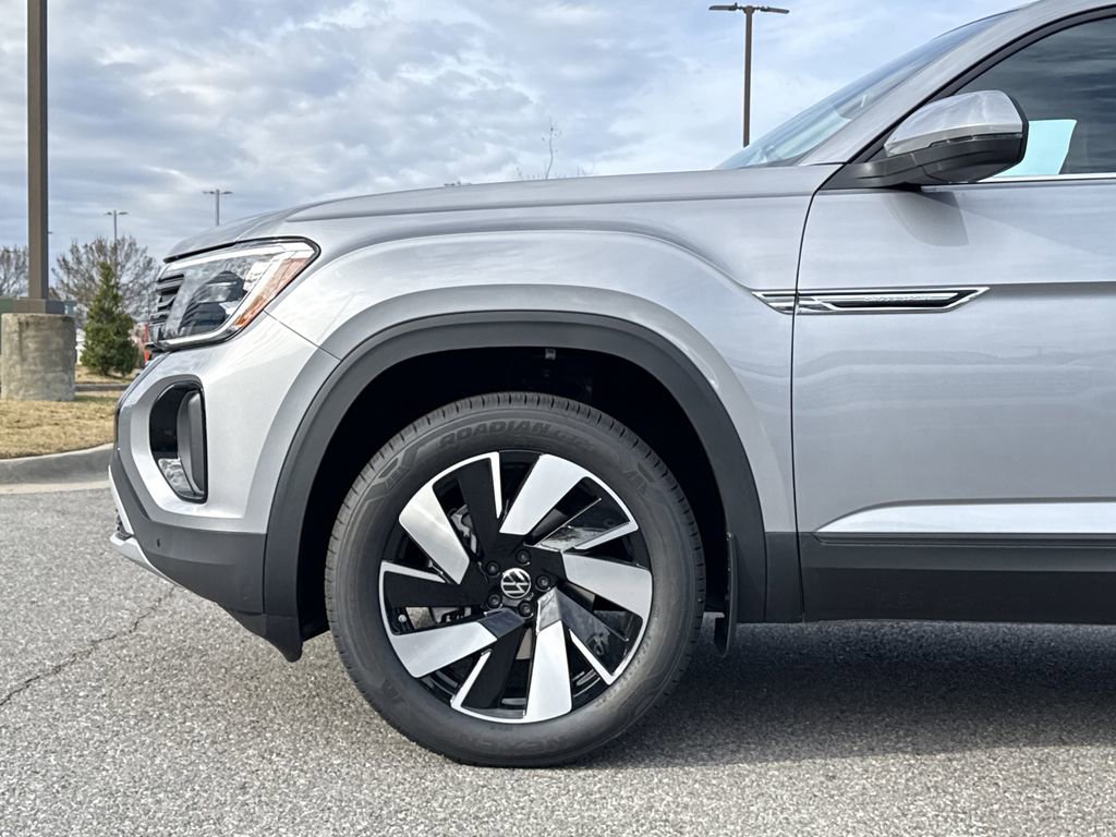 New 2026 Volkswagen Atlas Cross Sport SE image 9