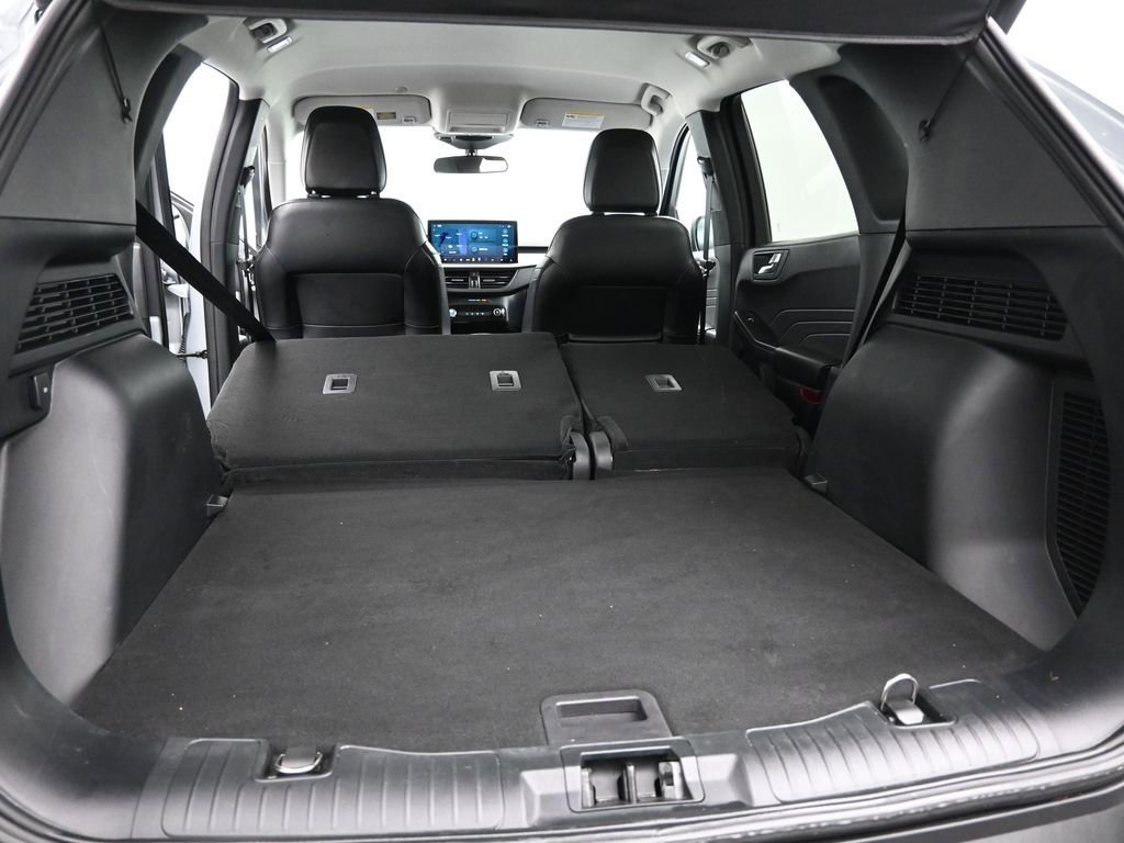 Certified 2023 Ford Escape SE image 22