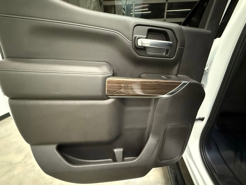 Used 2020 Chevrolet Silverado 1500 RST w/ All-Star Edition image 19