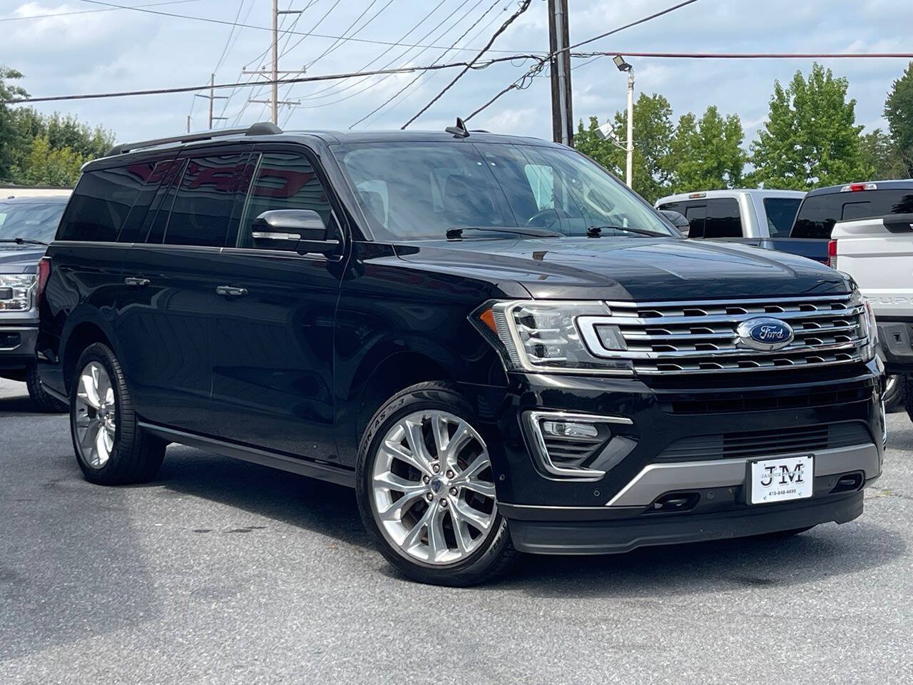 Used 2018 Ford Expedition Max Limited w/ Equipment Group 302A AWD/4WD image 1