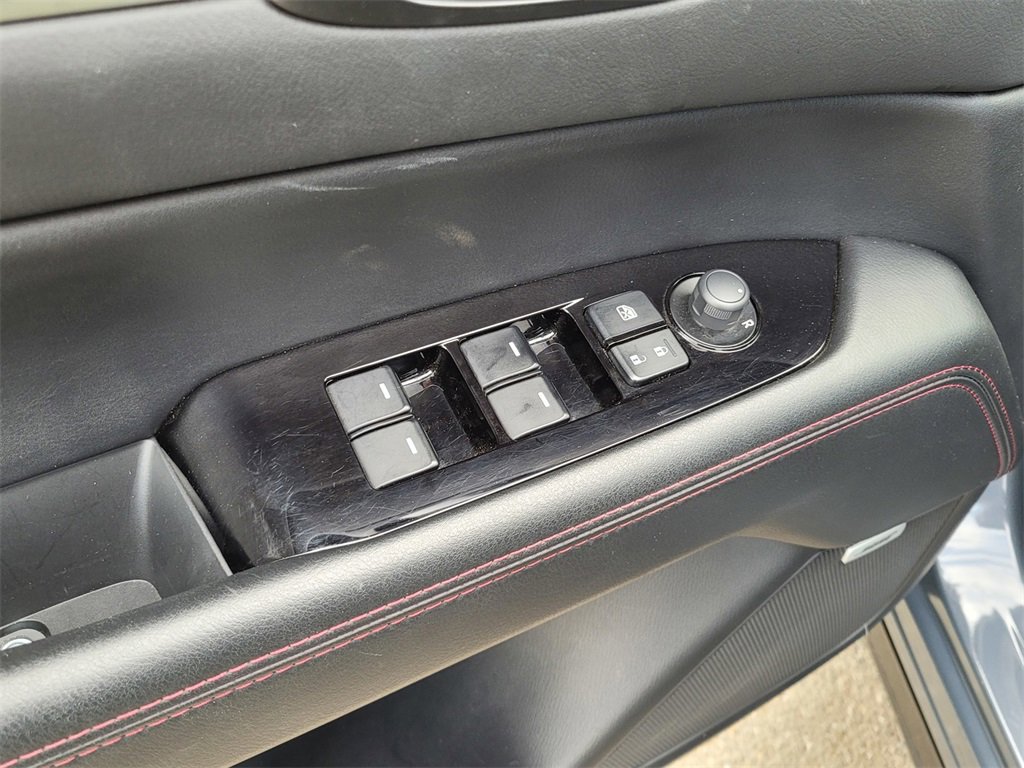 Used 2025 MAZDA CX-5 Carbon Edition image 16