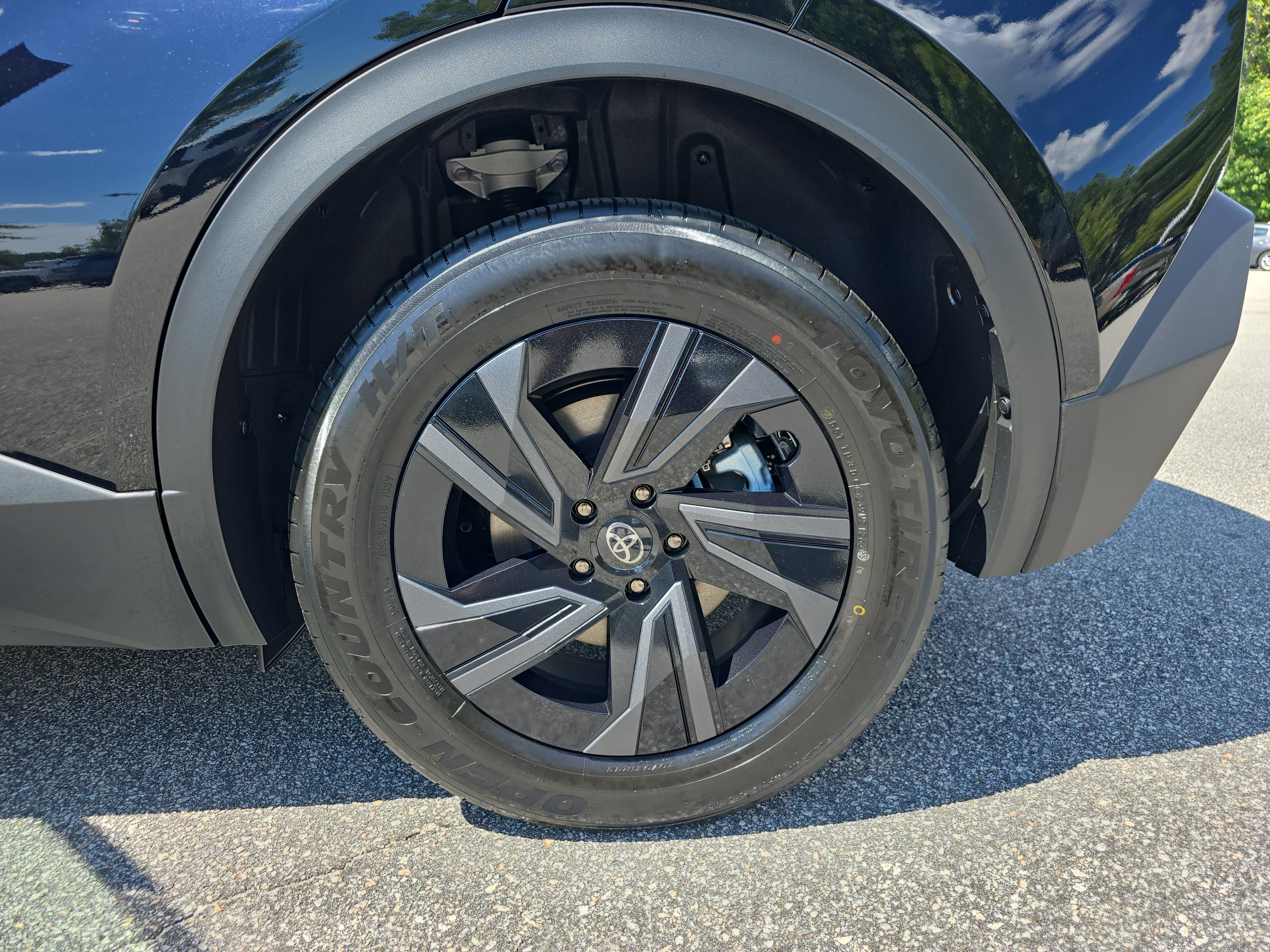 New 2026 Toyota C-HR AWD/4WD image 29