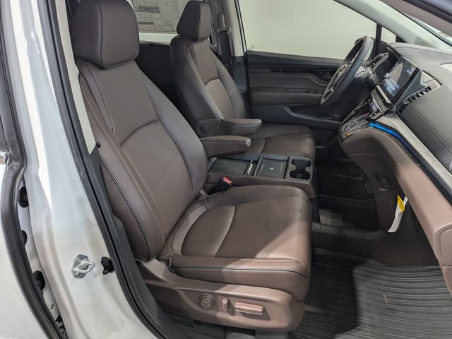 New 2026 Honda Odyssey Touring image 16