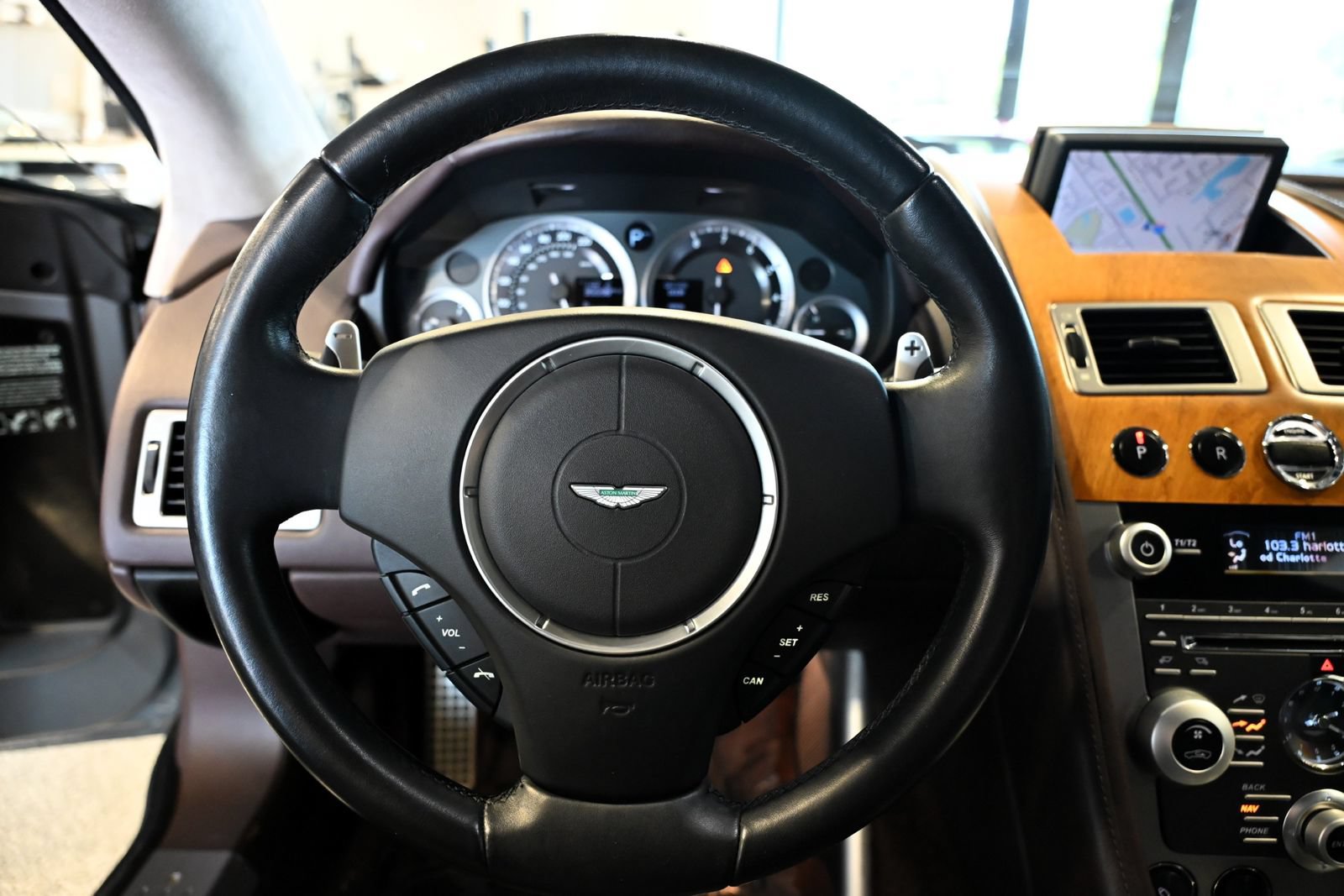 Used 2011 Aston Martin Rapide RWD image 33