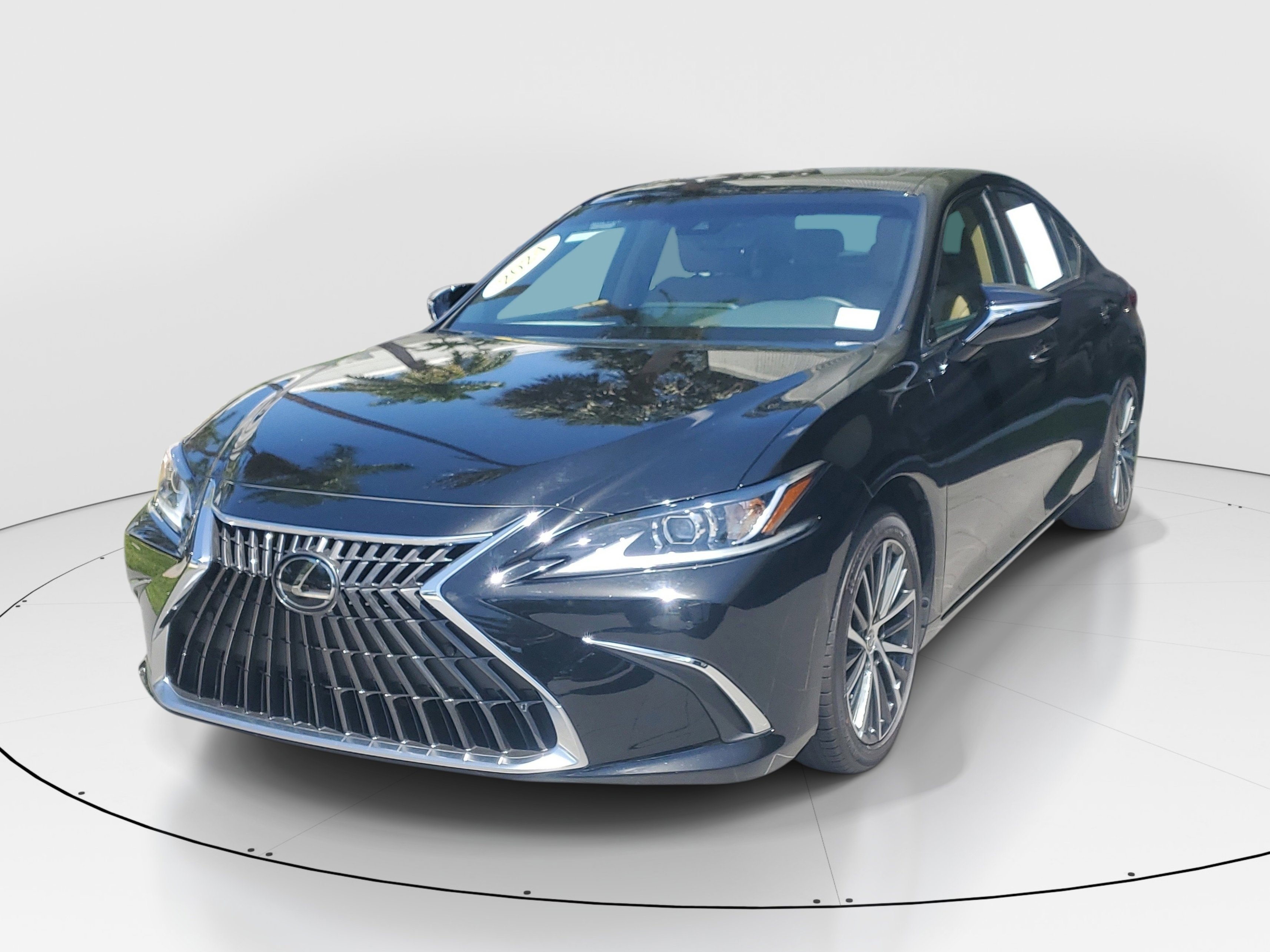 Certified 2024 Lexus ES 350 w/ Premium Package FWD image 3