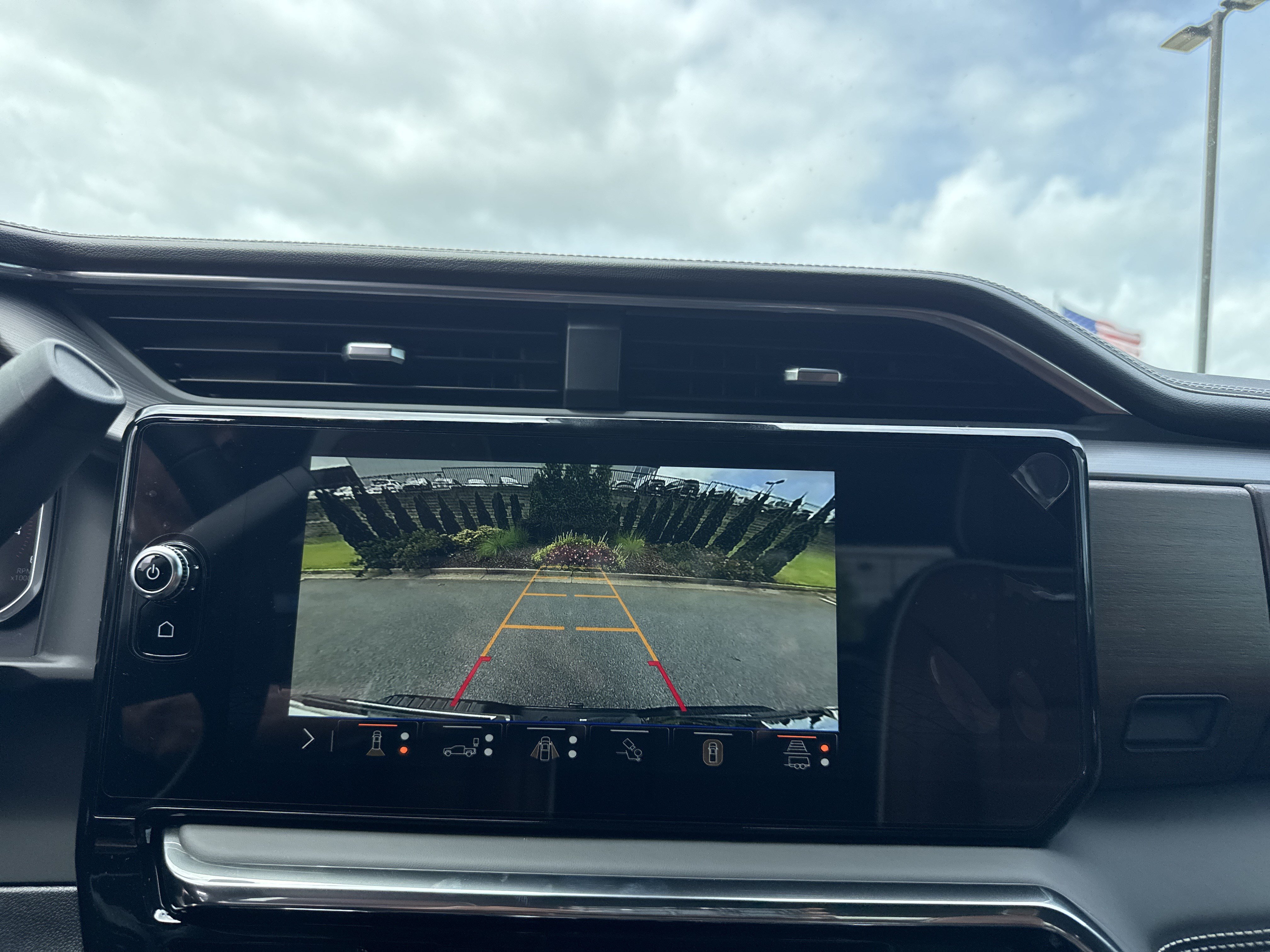 New 2026 GMC Sierra 2500 Denali Ultimate AWD/4WD image 29
