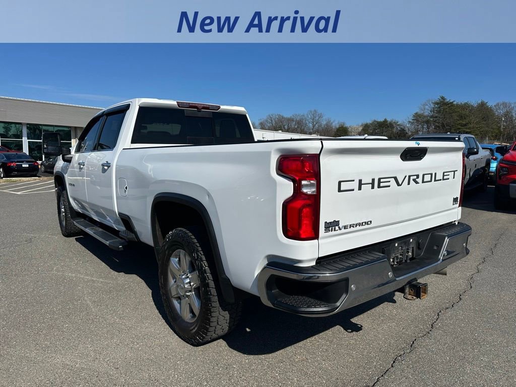 Used 2020 Chevrolet Silverado 3500 LTZ w/ LTZ Plus Package image 4