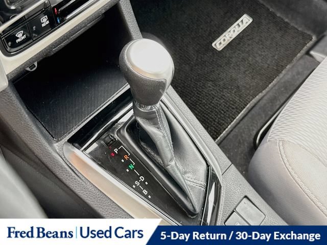 Used 2019 Toyota Corolla LE w/ Carpet Mat Package (TMS) FWD image 22