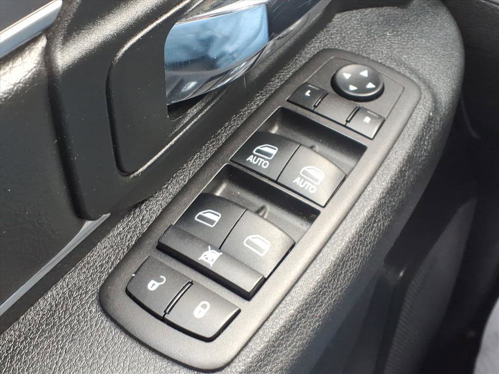 Used 2024 RAM 1500 Classic Warlock image 17