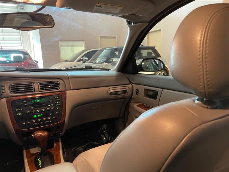 Used 2005 Mercury Sable LS FWD image 28