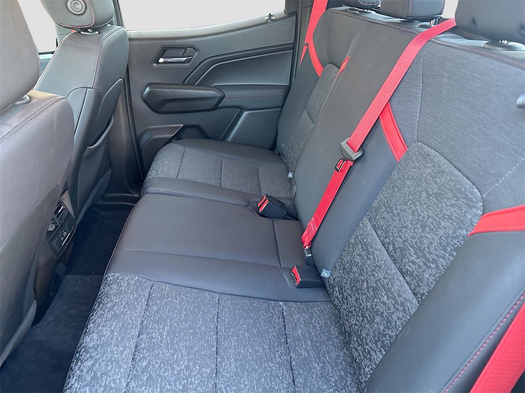 Used 2023 Chevrolet Colorado Z71 w/ Z71 Convenience Package 2 image 24