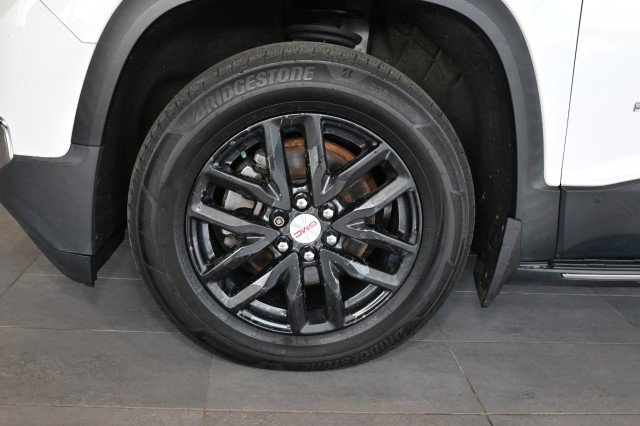 Used 2018 GMC Acadia SLT AWD/4WD image 40