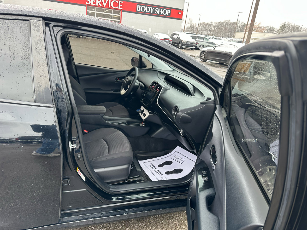 Used 2017 Toyota Prius Three Touring image 10