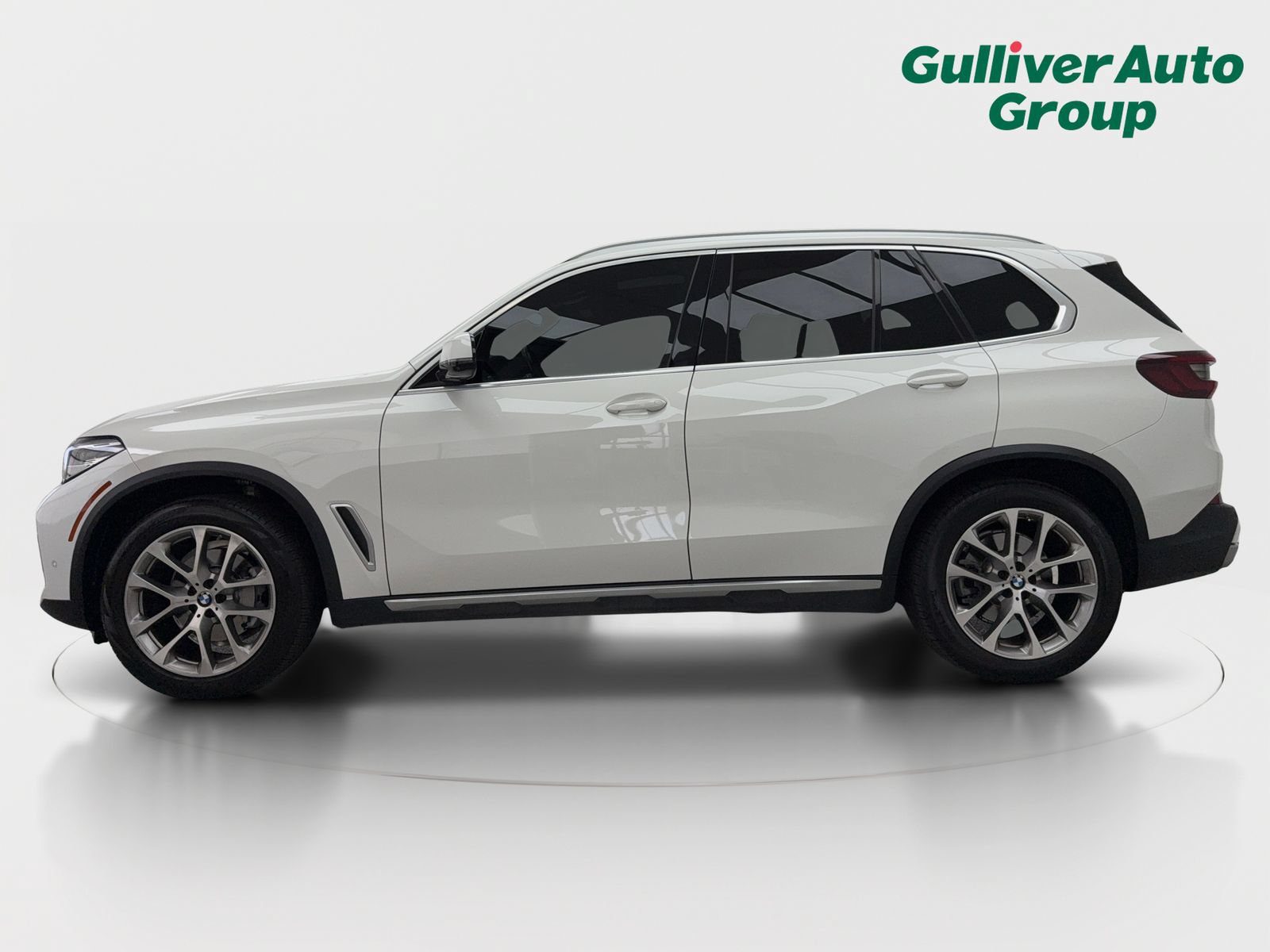 Used 2021 BMW X5 xDrive40i w/ Convenience Package AWD/4WD image 3