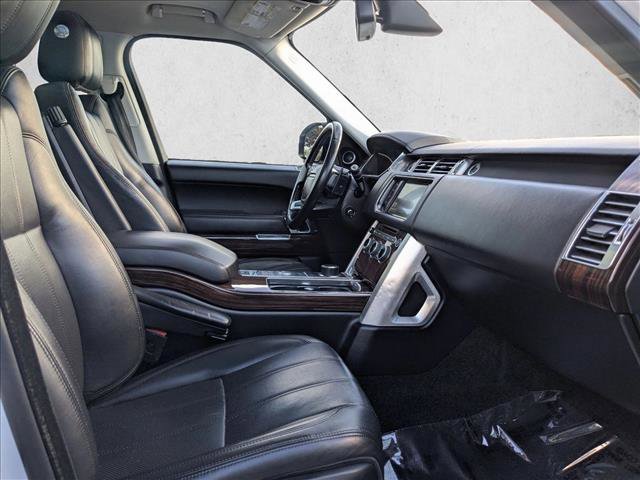 Used 2016 Land Rover Range Rover Supercharged image 25