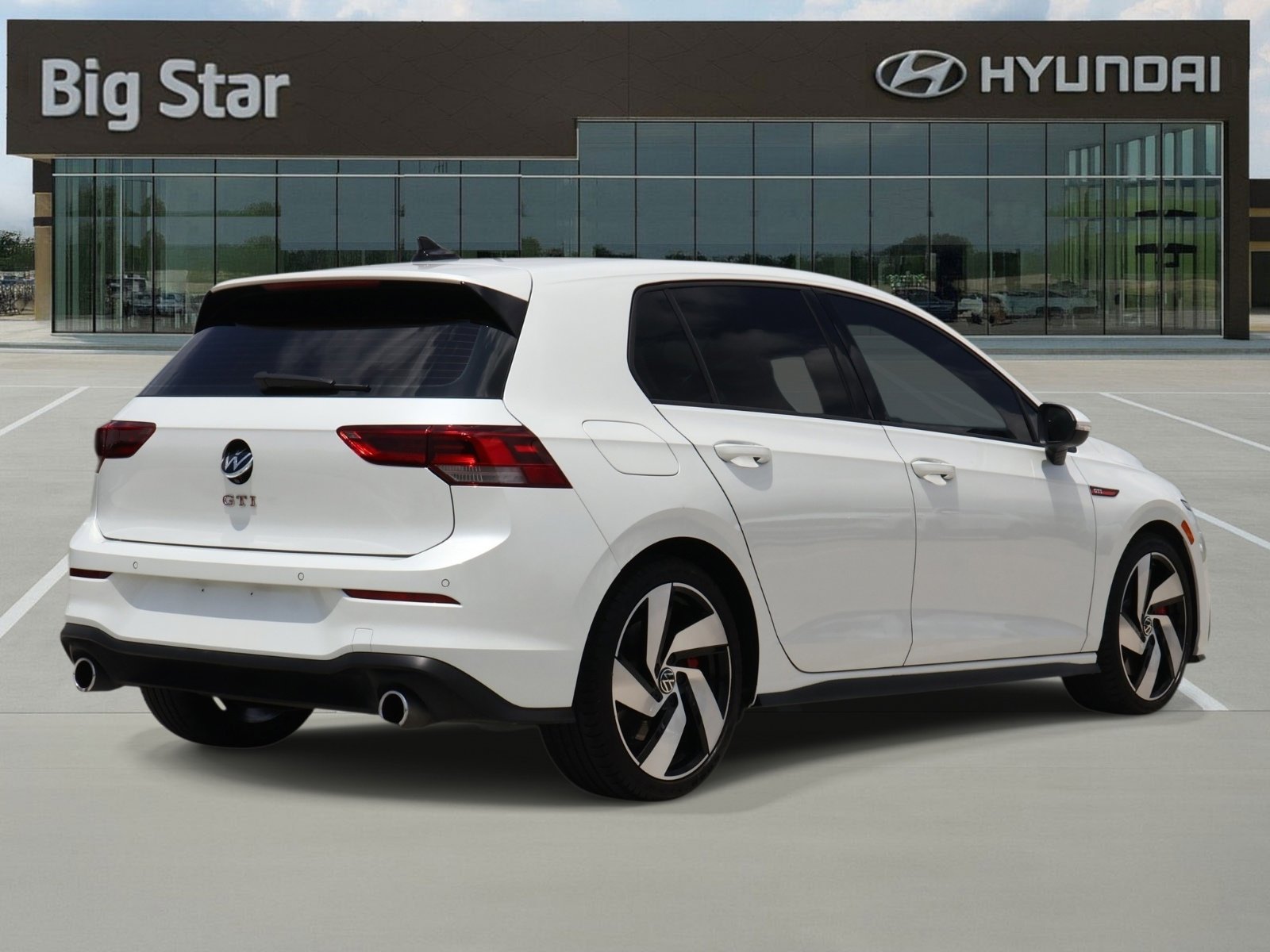 Used 2022 Volkswagen GTI S FWD image 4