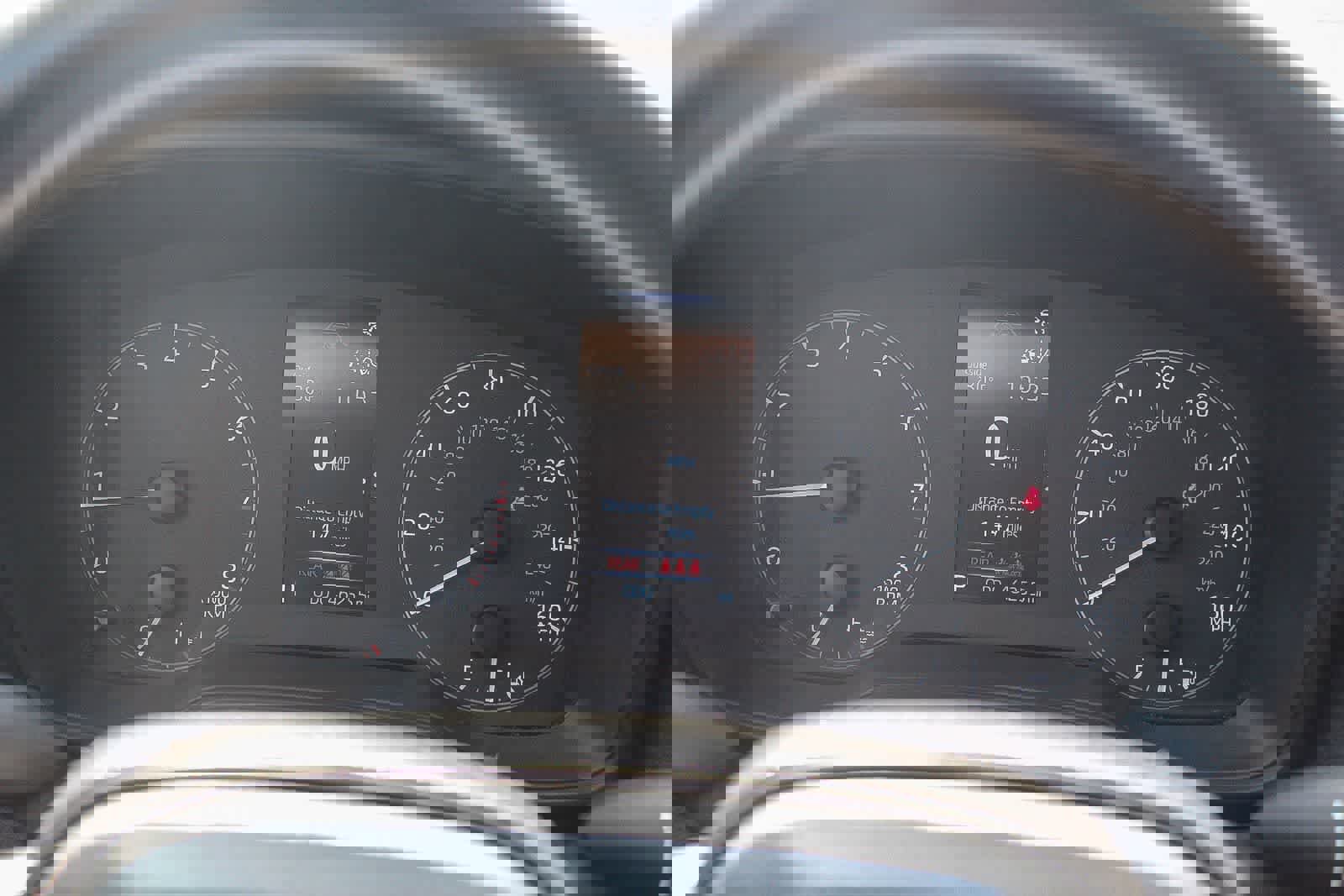 Used 2024 Toyota Corolla LE image 32