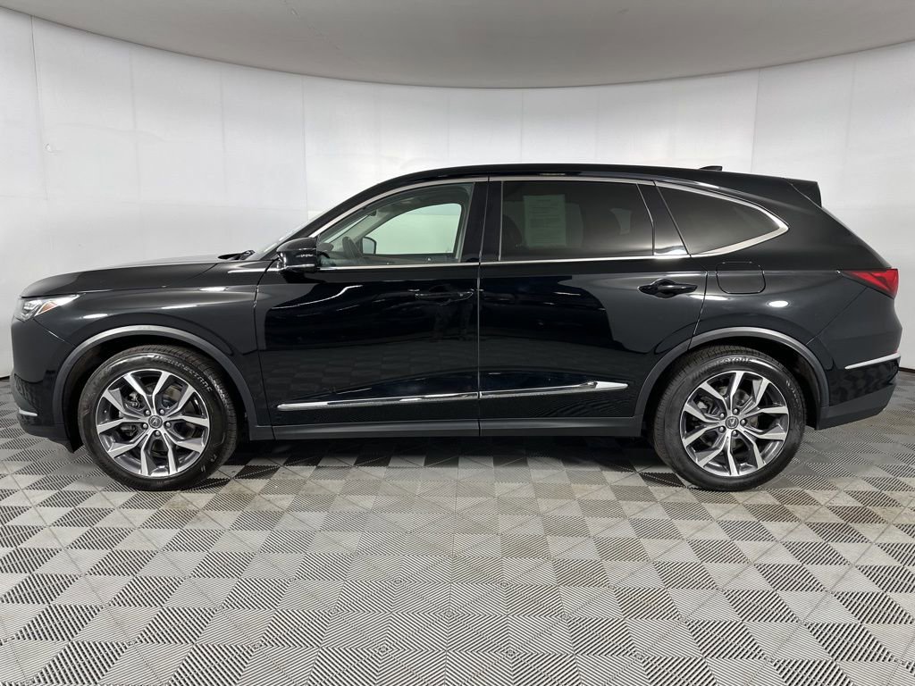 Used 2023 Acura MDX SH-AWD w/ Technology Package image 11