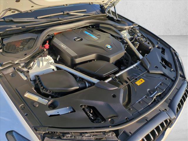 Used 2021 BMW 530e w/ M Sport Package RWD image 24