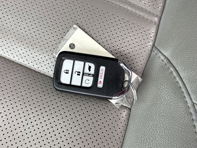 Used 2017 Honda CR-V EX-L image 29