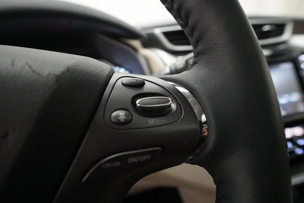 Certified 2024 Nissan Murano Platinum w/ Cargo Package image 19