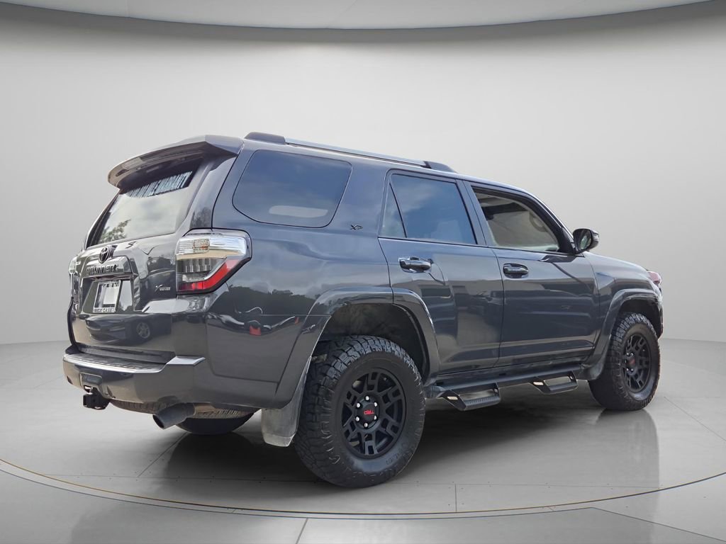 Used 2024 Toyota 4Runner SR5 Premium w/ Moonroof Package image 7