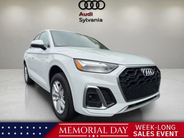 Certified 2023 Audi Q5 2.0T Premium w/ Convenience Package AWD/4WD image 1