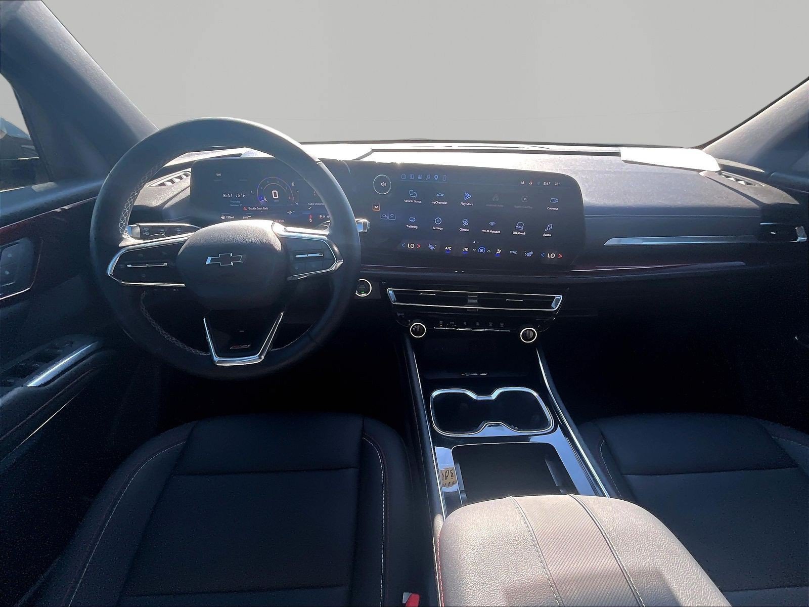 Used 2026 Chevrolet Traverse Z71 w/ Driver Confidence Package AWD/4WD image 6
