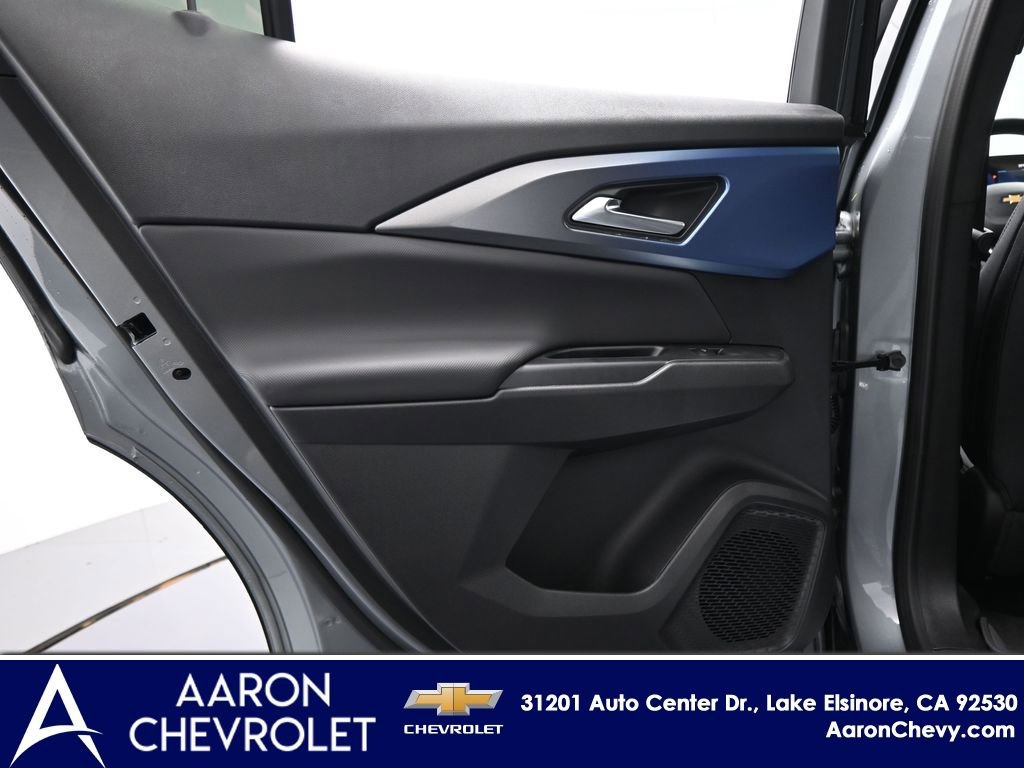 New 2026 Chevrolet Equinox EV LT image 19