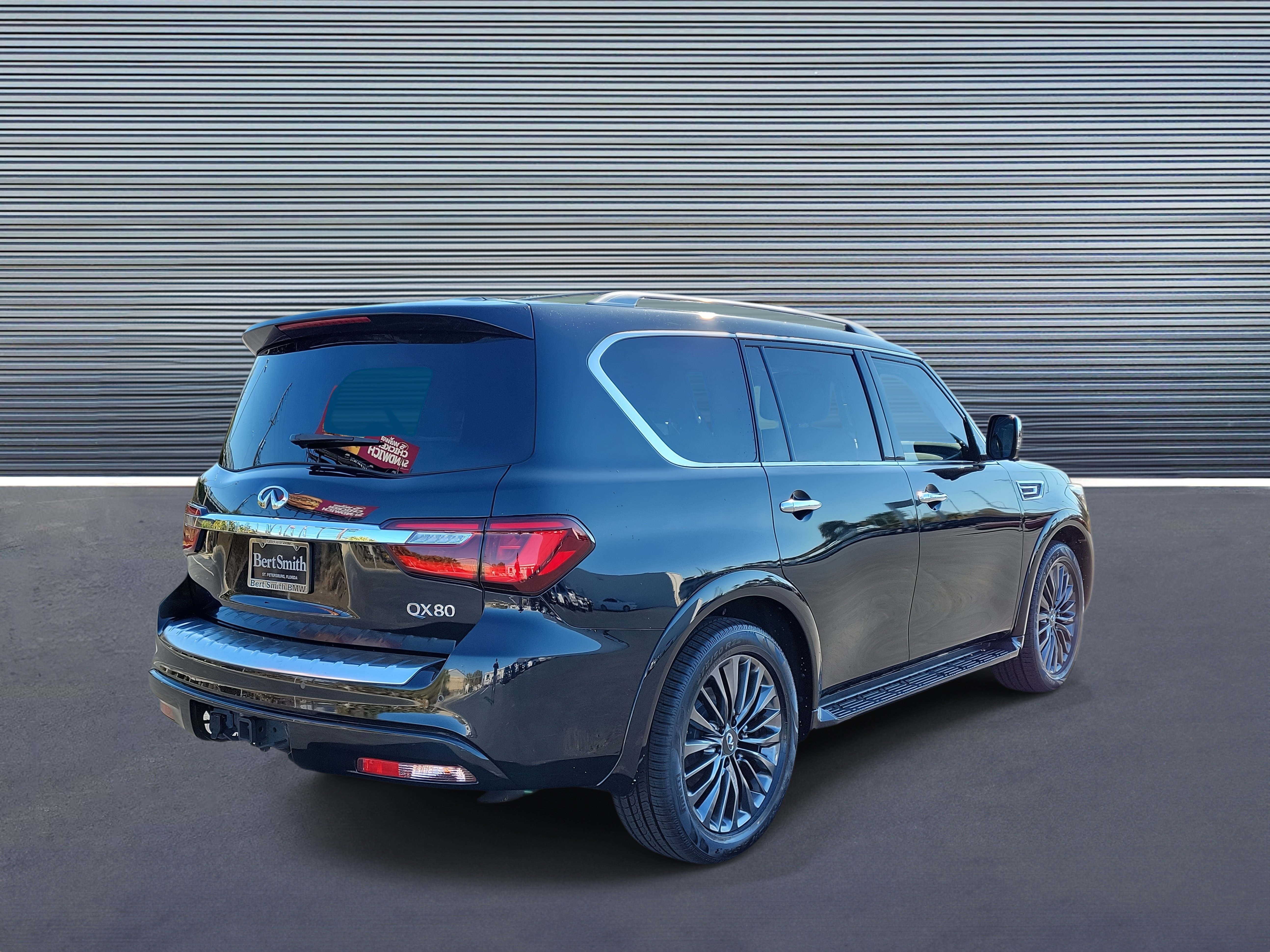 Used 2023 INFINITI QX80 Sensory w/ Cargo Package image 3