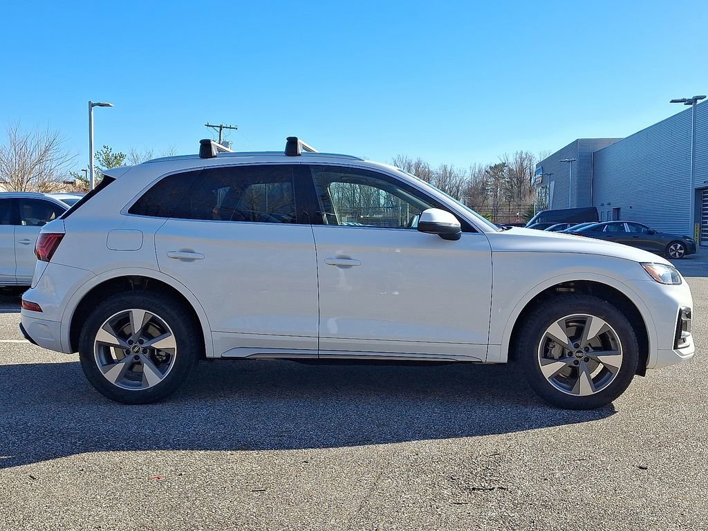 Certified 2023 Audi Q5 2.0T Premium w/ Convenience Package image 7