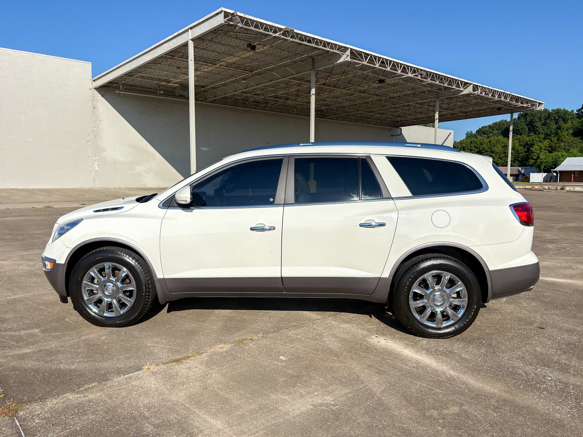 Used 2012 Buick Enclave Leather FWD image 7