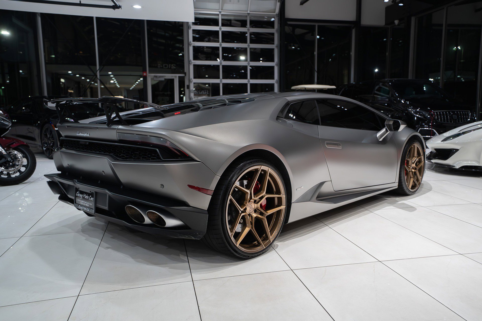 Used 2015 Lamborghini Huracan LP 610-4 AWD/4WD image 4