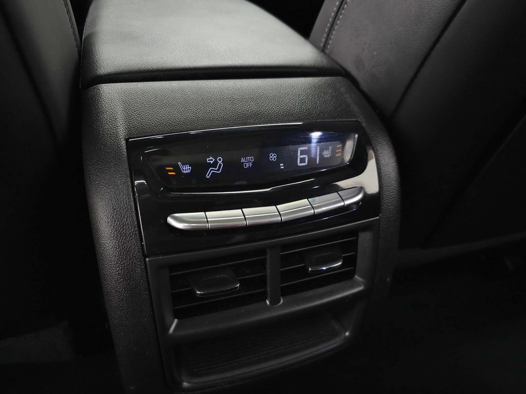 Certified 2024 Cadillac XT5 Sportv AWD/4WD image 34