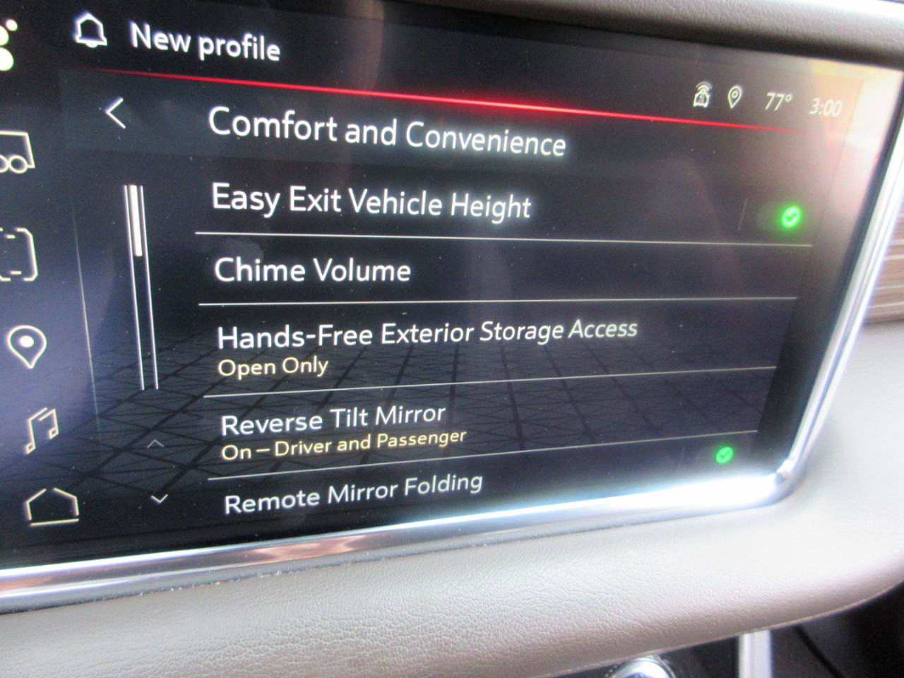 Used 2024 GMC Yukon Denali w/ Advanced Technology Package image 76