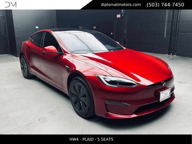 Used 2024 Tesla Model S Plaid AWD/4WD image 8
