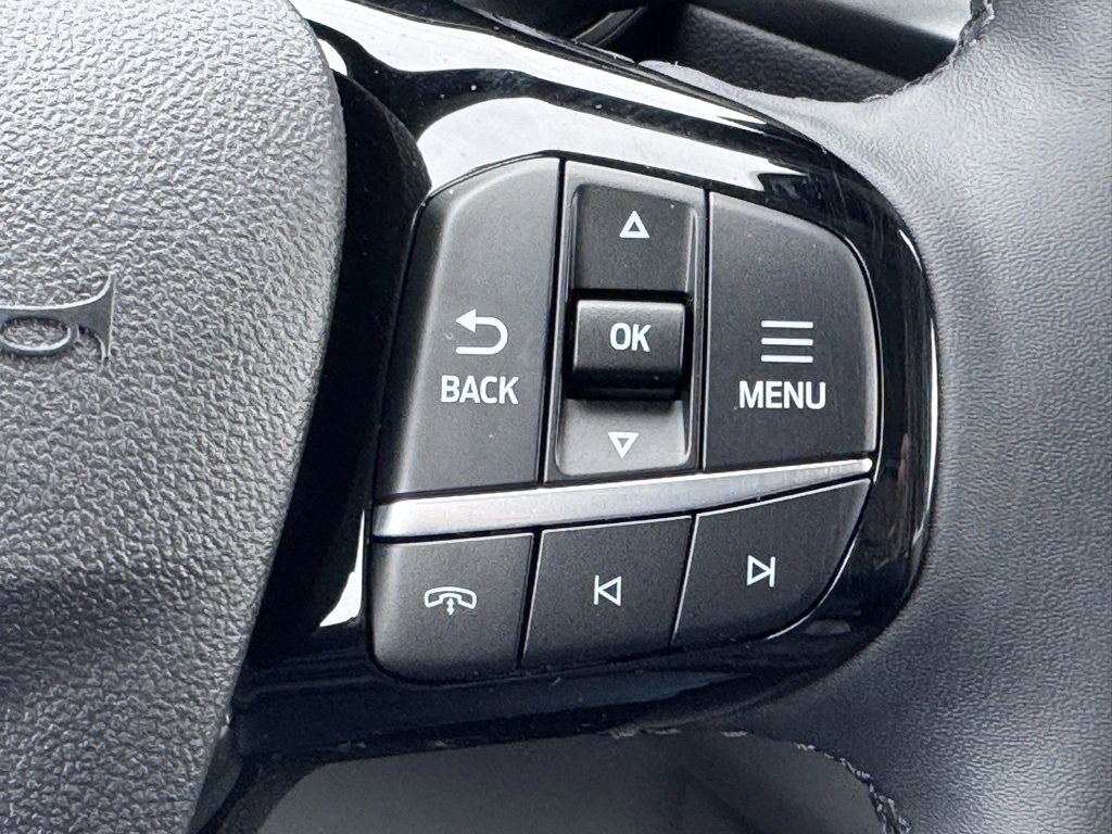 Used 2024 Ford Escape SE image 9