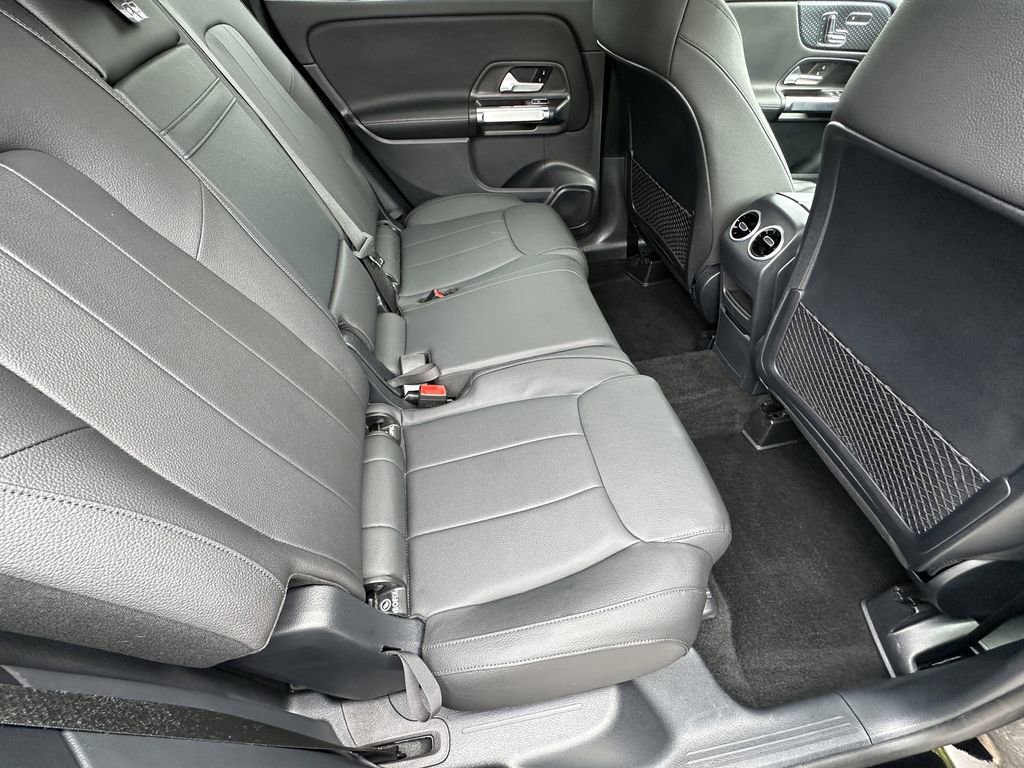 Certified 2025 Mercedes-Benz GLB 250 image 18