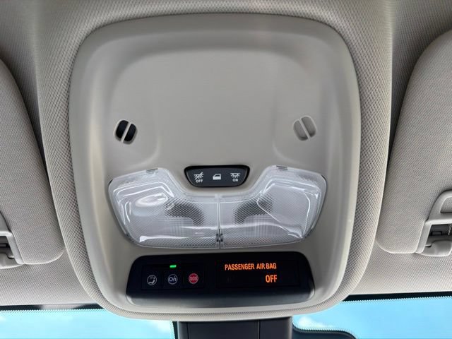 Used 2022 Buick Encore GX Select FWD image 59