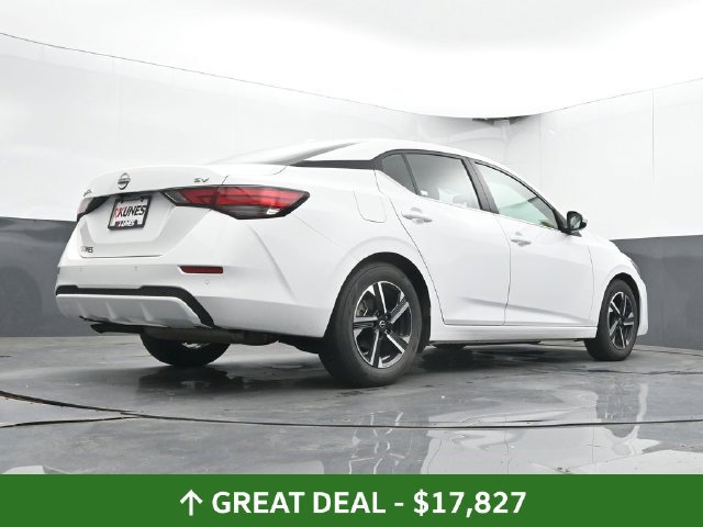Used 2024 Nissan Sentra SV FWD image 43