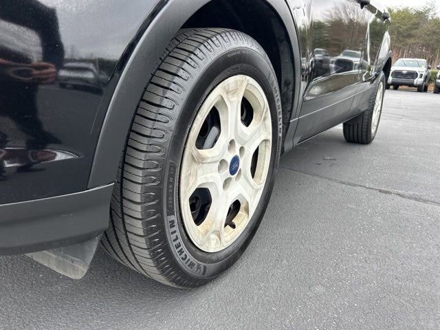 Used 2018 Ford Escape S image 12