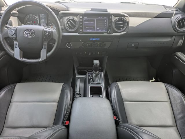 Used 2022 Toyota Tacoma TRD Off-Road w/ Technology Package RWD image 15