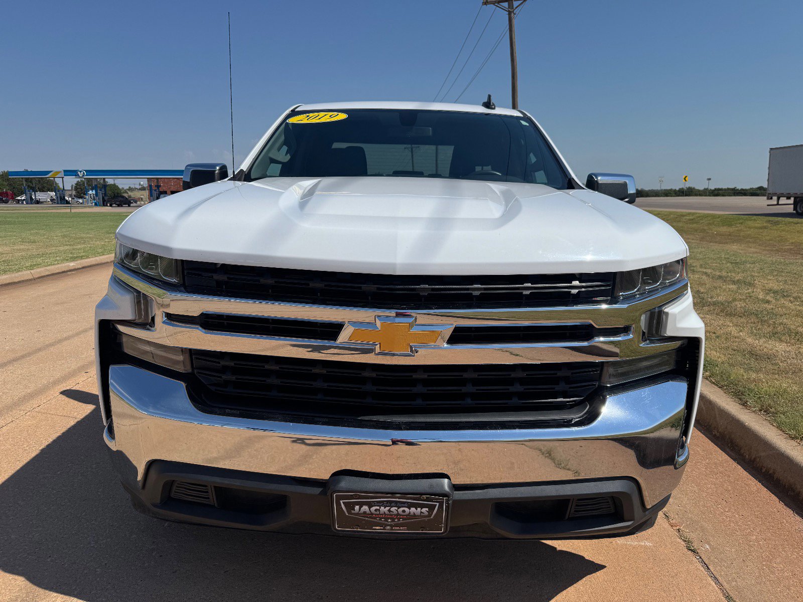 Used 2019 Chevrolet Silverado 1500 LT w/ Trailering Package image 8